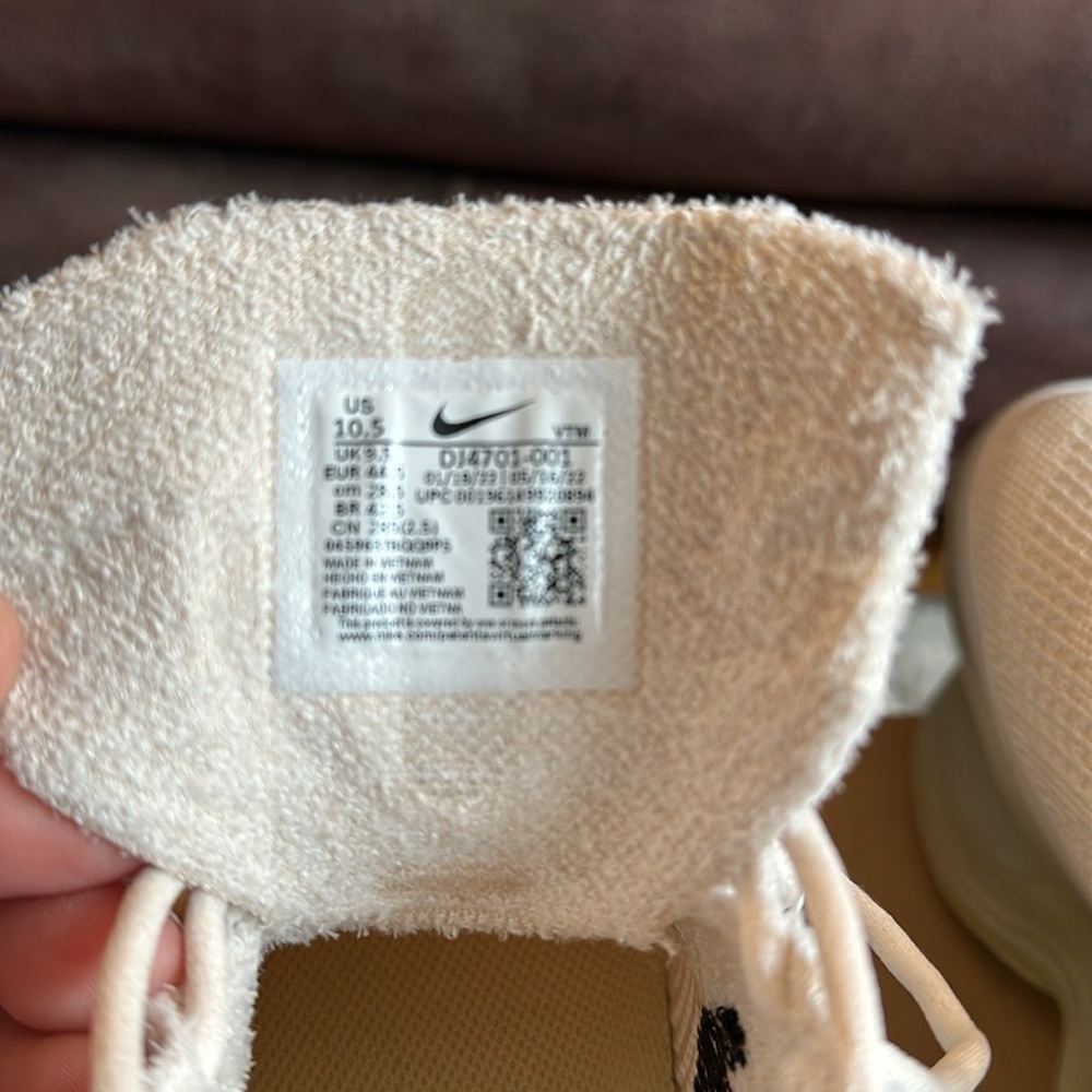 NIKE AIR MAX SCORPION - Picture 5 of 9